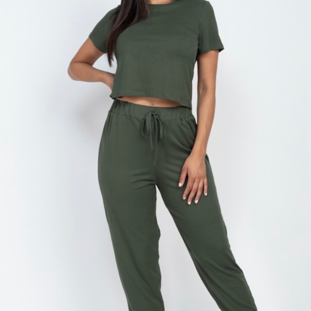 Two piece lounge set